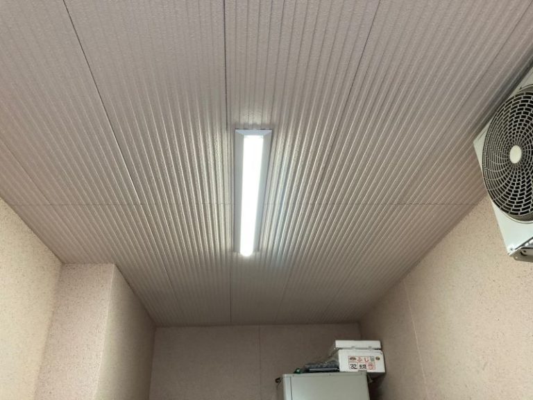 大阪府大東市 N様　LED照明器具取付工事 02